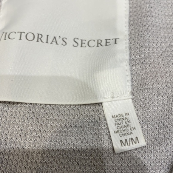 𝅺Victoria’s Secret waffle knit Loungewear Short Sleeve Zip top SZ M - Picture 5 of 7